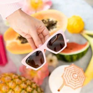 Jillian Harris x Johnny Fly The Figure Sunglasses